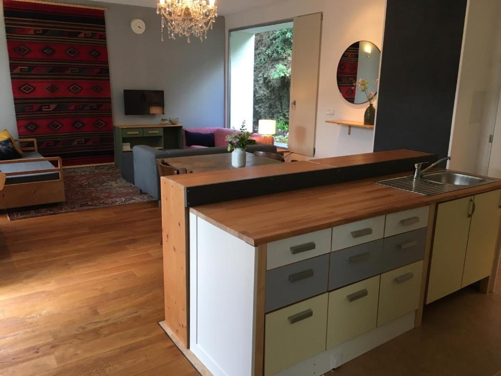 Apartman Pod Velkou Amerikou Morina Exteriör bild